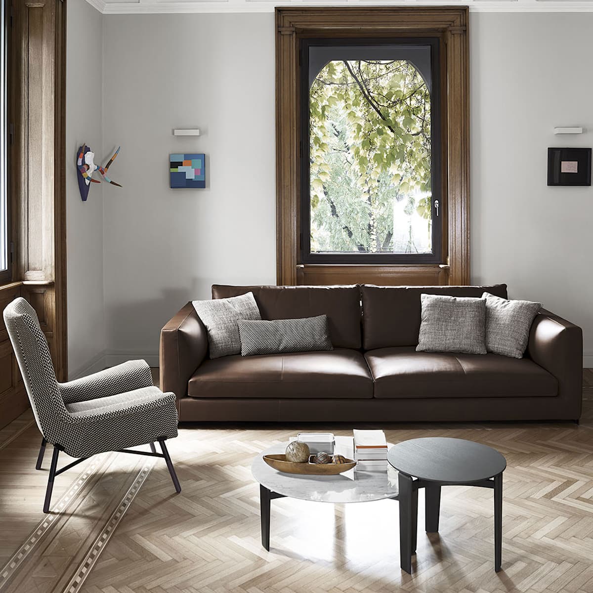 ARFLEX  Tablet Small Table Ø 80 x 43 cm