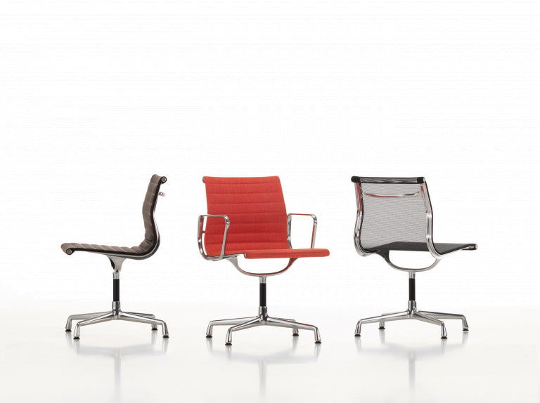 Vitra EA 101 stoel geel/ pastel groen, onderstel verchroomd