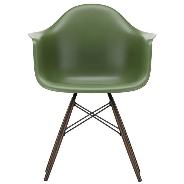 Vitra Eames DAW stoel donker esdoorn onderstel