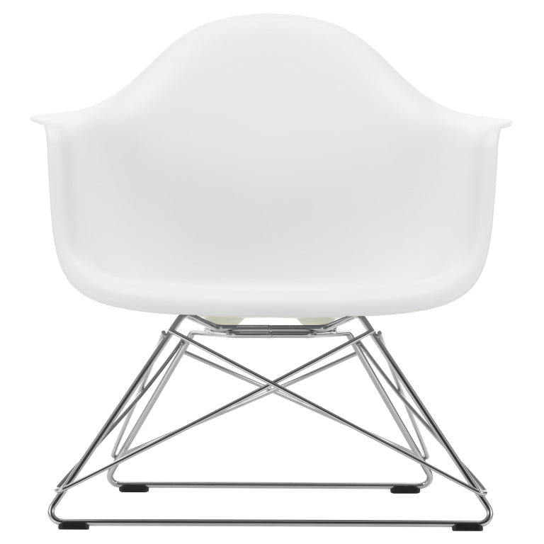 Vitra Eames LAR loungestoel verchroomd onderstel