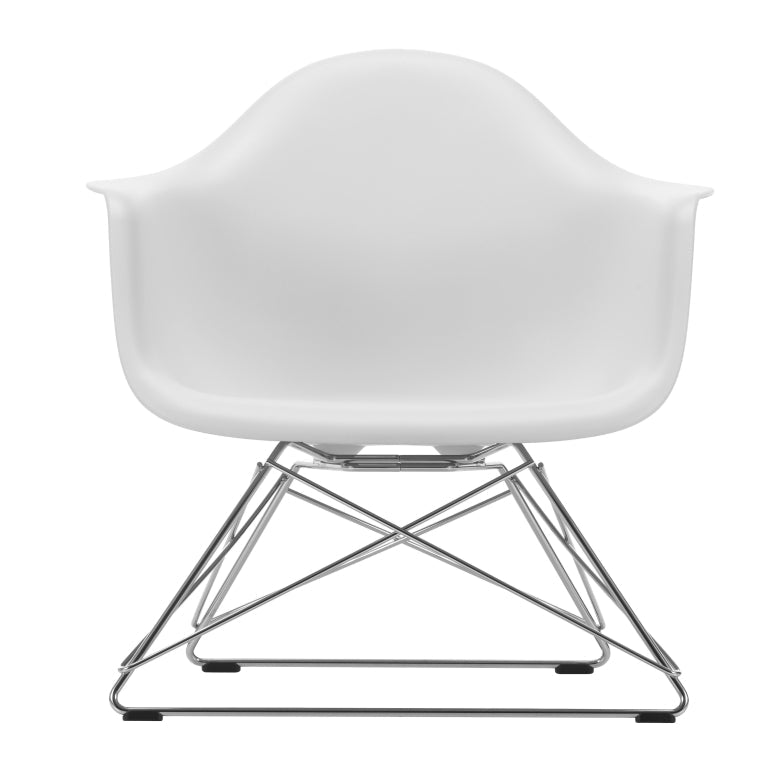 Vitra Eames LAR loungestoel verchroomd onderstel