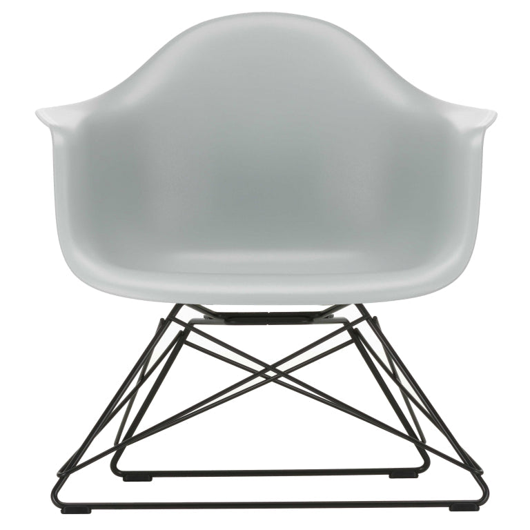 Vitra Eames LAR loungestoel zwart onderstel