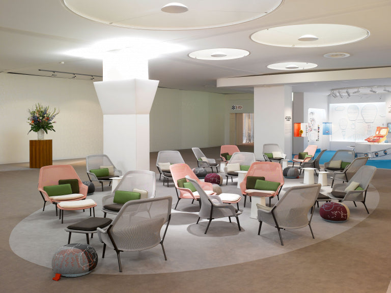 Vitra Slow chair met Ottoman loungestoel