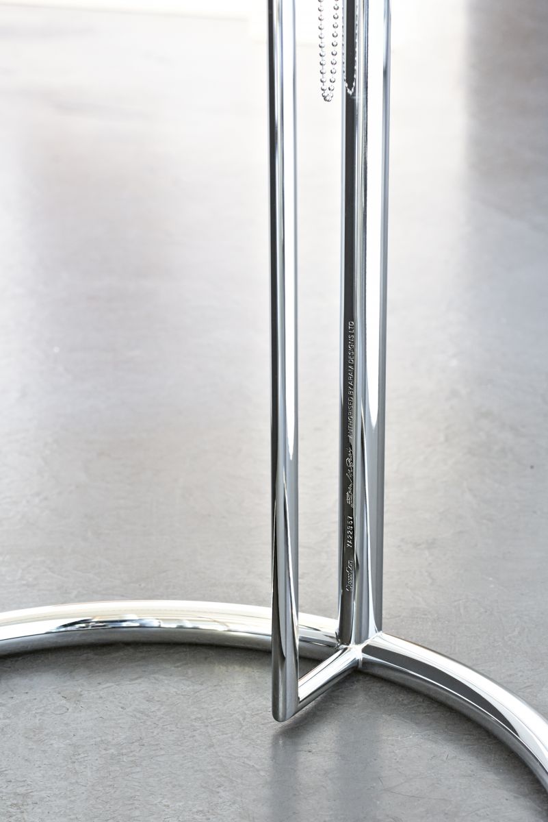 ClassiCon Adjustable Table