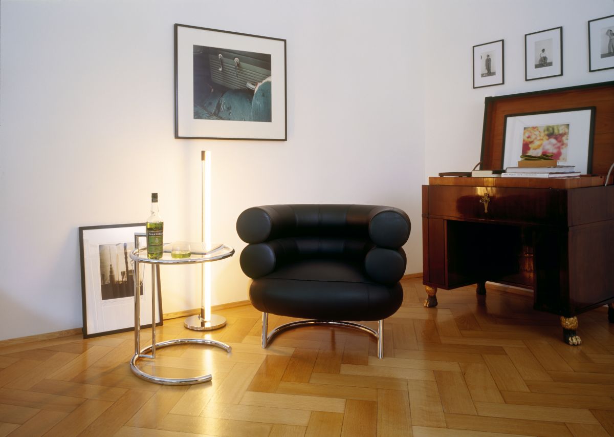 ClassiCon Adjustable Table