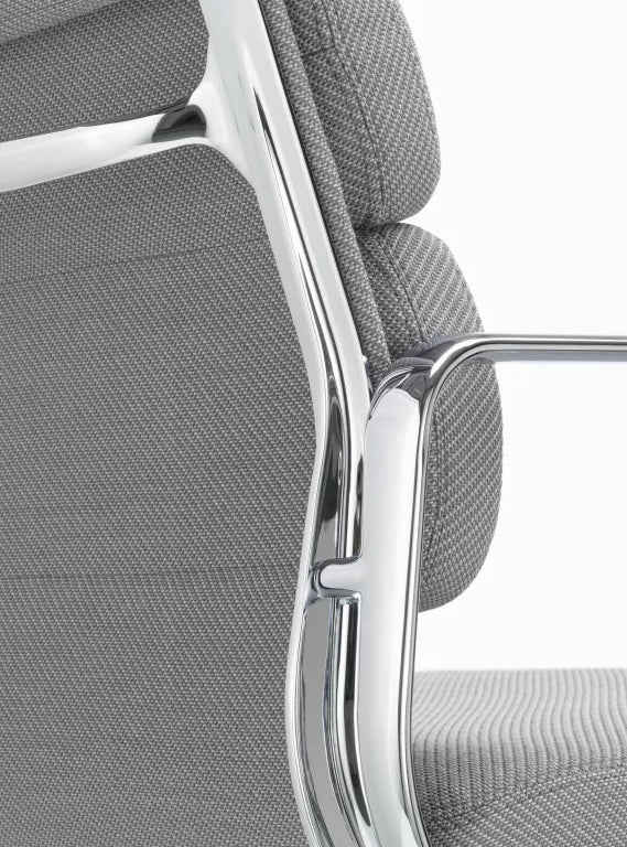 Vitra Aluminium Chair EA 208 fauteuil chroom