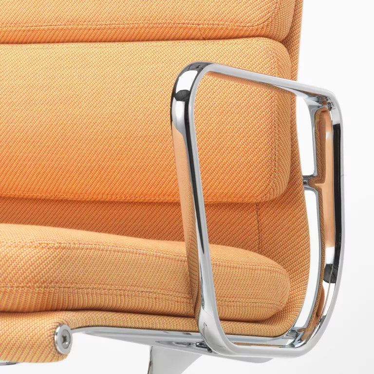 Vitra Aluminium Chair EA 208 fauteuil chroom