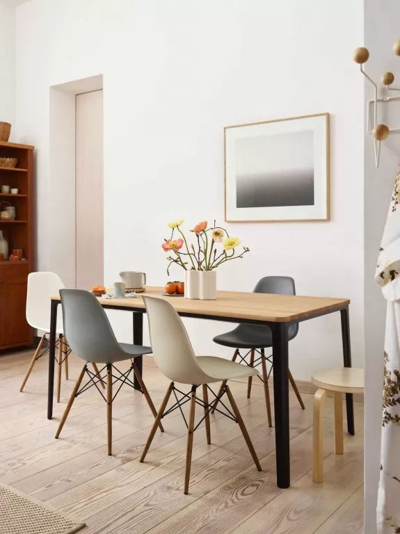 Vitra Eames DSX stoel zwart gepoedercoat onderstel