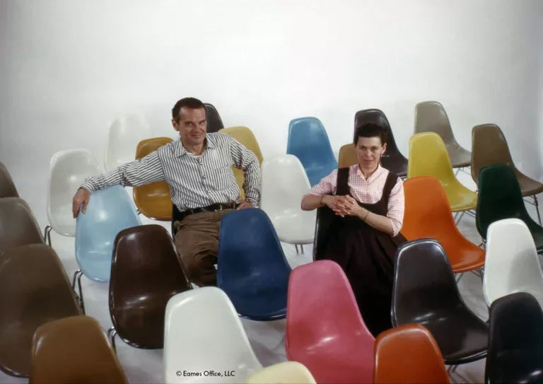 Vitra Eames DSX stoel zwart gepoedercoat onderstel