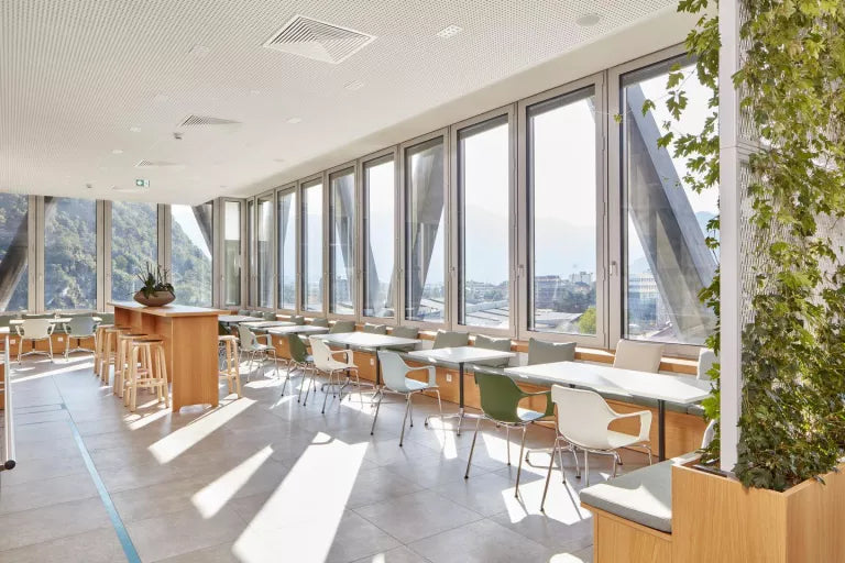 Vitra HAL RE armchair verchroomd onderstel