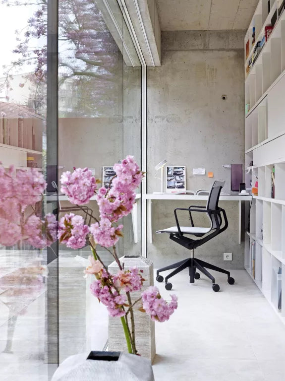 Vitra Physix vergaderstoel zwart frame