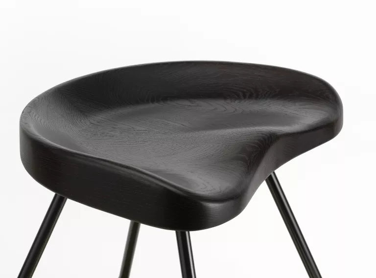 Vitra Tabouret 307 kruk massief eiken