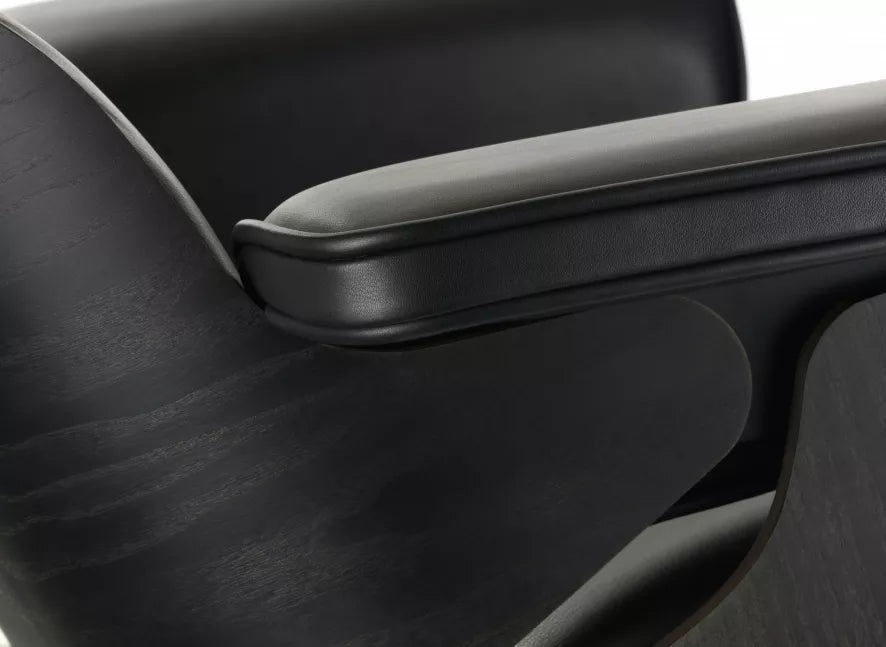 Vitra VitraEames Lounge chair met Ottoman fauteuil (nieuwe afmetingen)