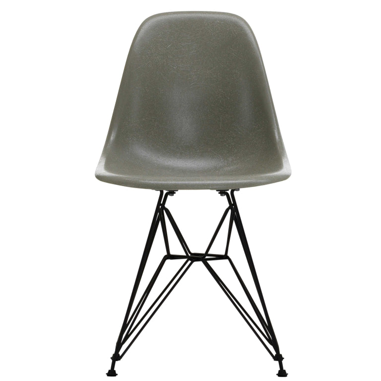 Vitra Eames DSR Glasfiberstol sort stel