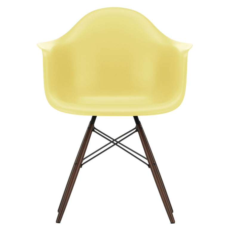 Vitra Eames DAW stol mørk ahorn base