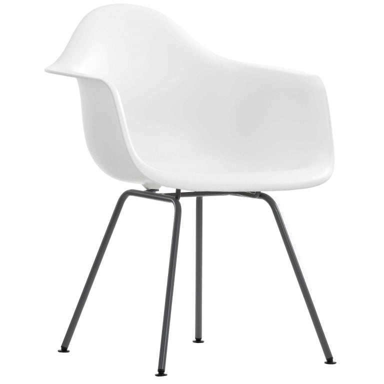 Vitra Eames DAX stol sort pulverlakeret base