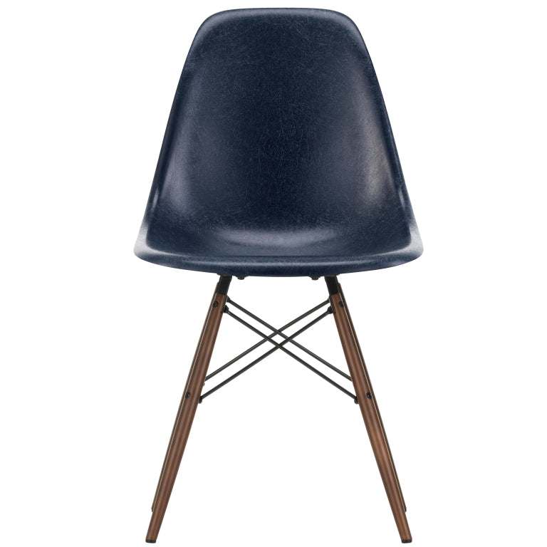 Vitra Eames DSW Glasfiber stol ahorn mørk