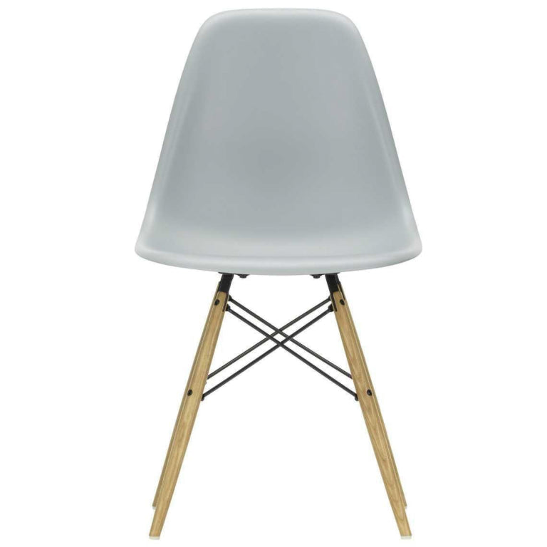 Vitra Eames DSW stol gullig ahorn base