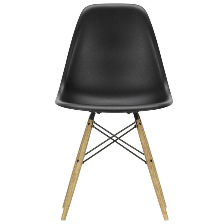 Vitra Eames DSW stol gullig ahorn base