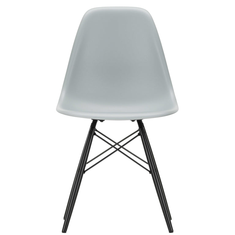 Vitra Eames DSW stol sort ahorn base