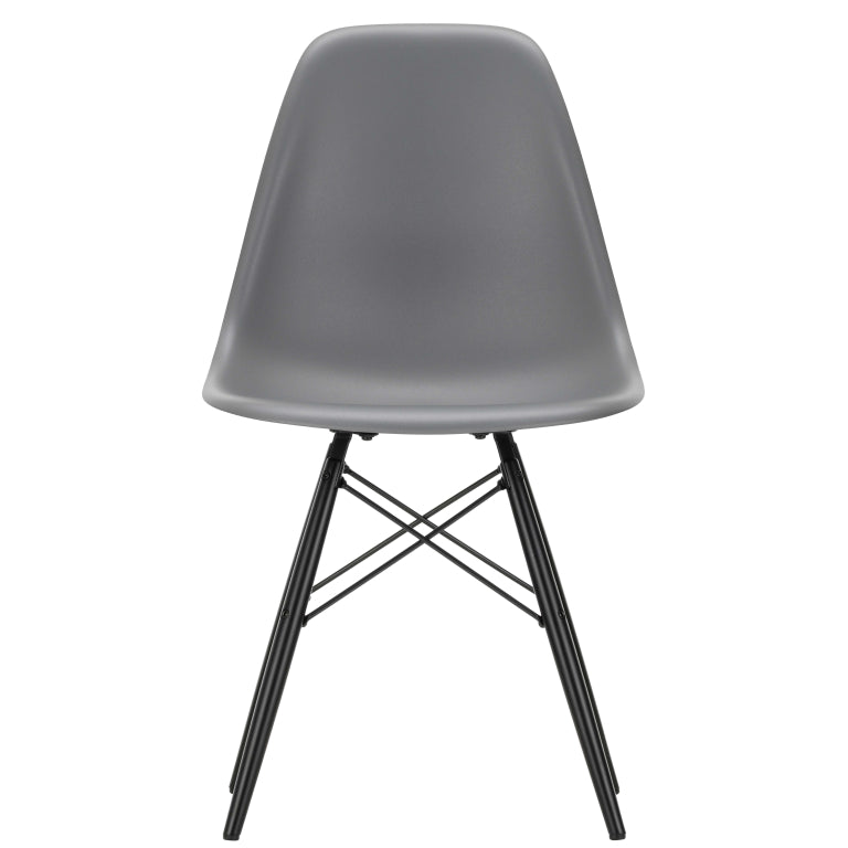 Vitra Eames DSW stol sort ahorn base