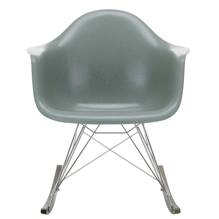 Vitra Eames RAR Glasfiber gyngestol ahorn mørk