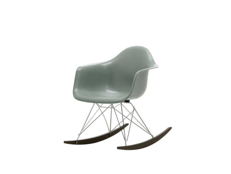 Vitra Eames RAR Glasfiber gyngestol ahorn mørk