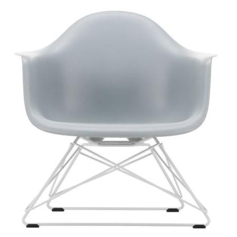 Vitra Eames LAR lænestol hvid base