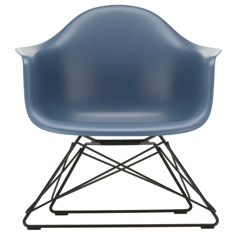 Vitra Eames LAR lænestol sort base