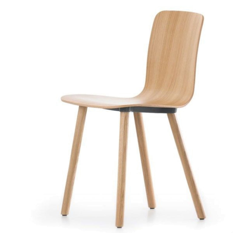 Vitra Hal Ply Wood stol lys eg