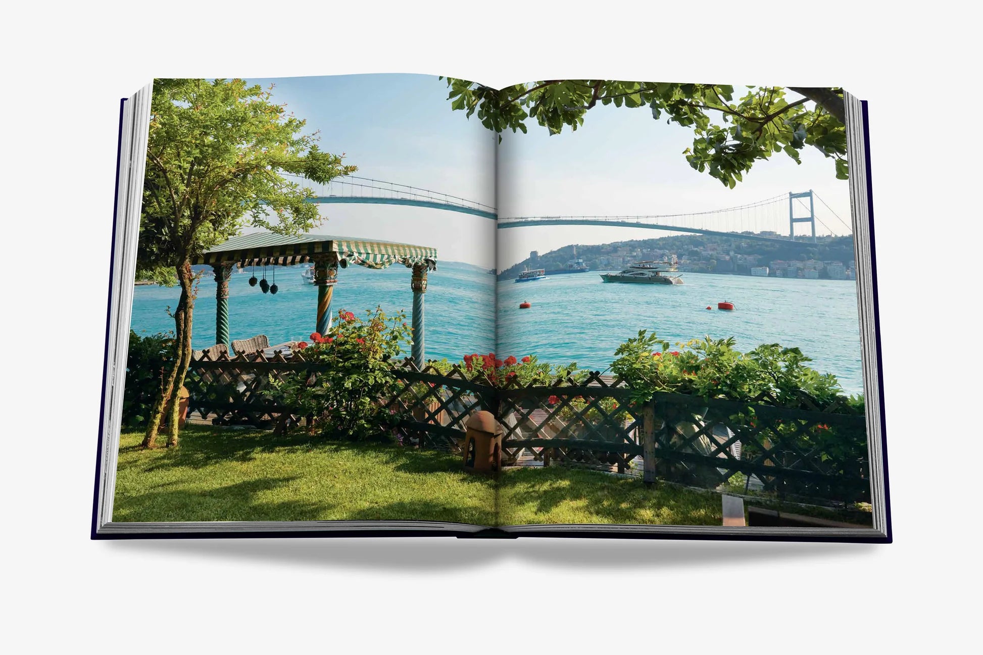 ASSOULINE Bosporus Privat