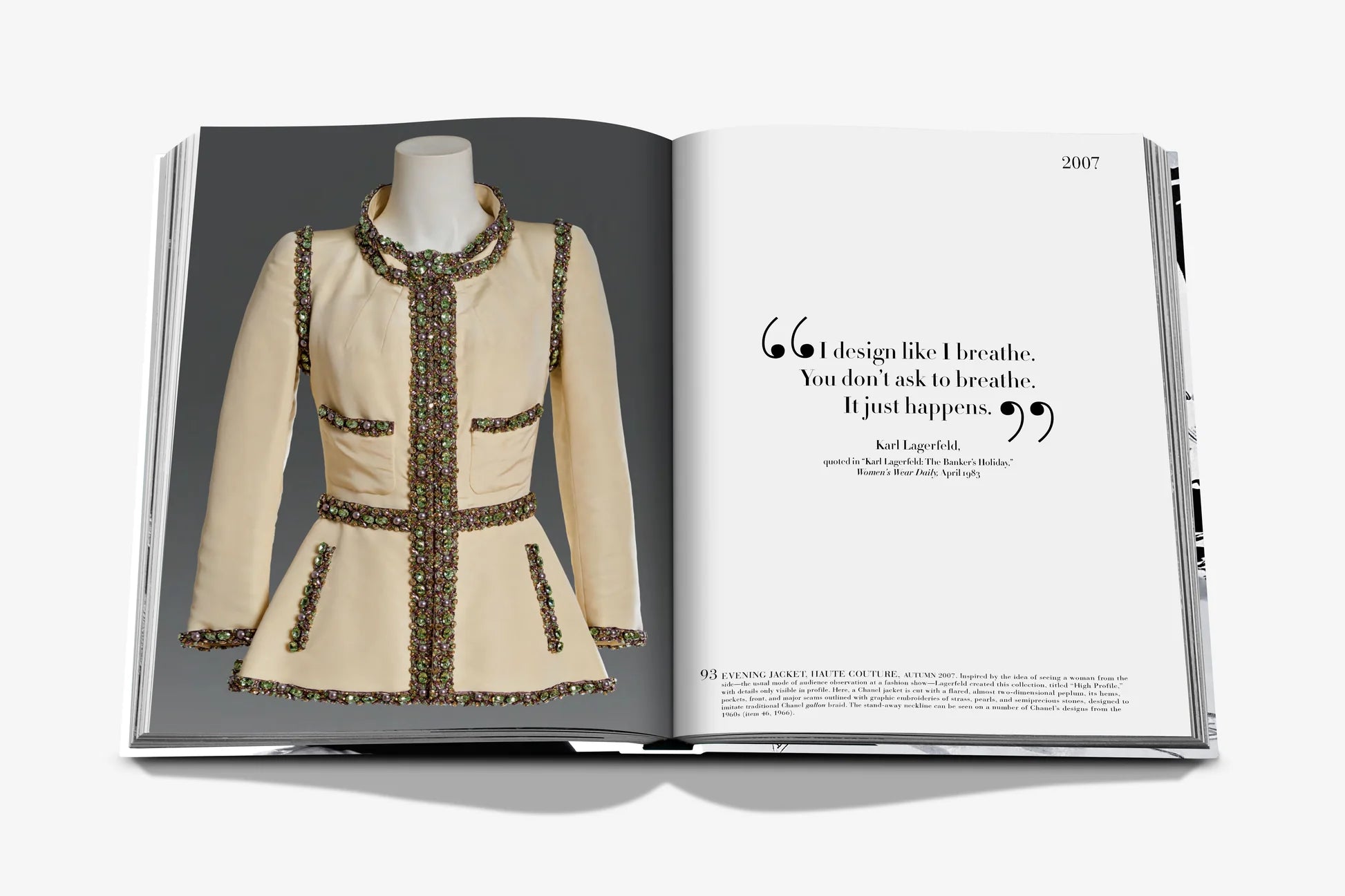 ASSOULINE Chanel: The Legend of an Icon