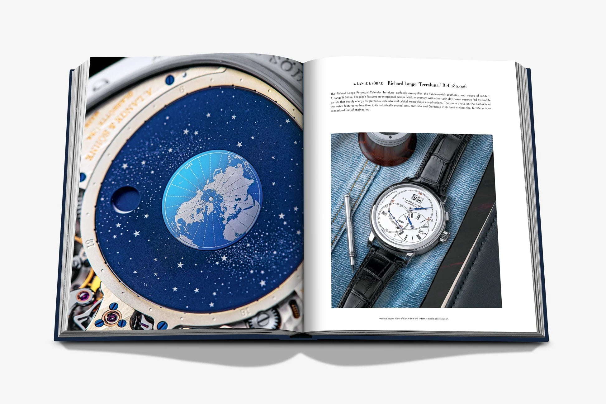 ASSOULINE The Connoisseur's Guide to Fine Timepieces: European Watch Company