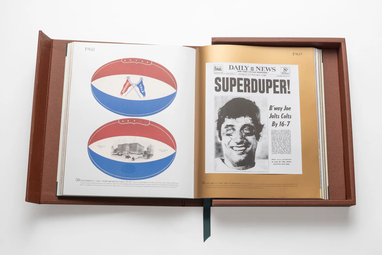 ASSOULINE Football: The Impossible Collection