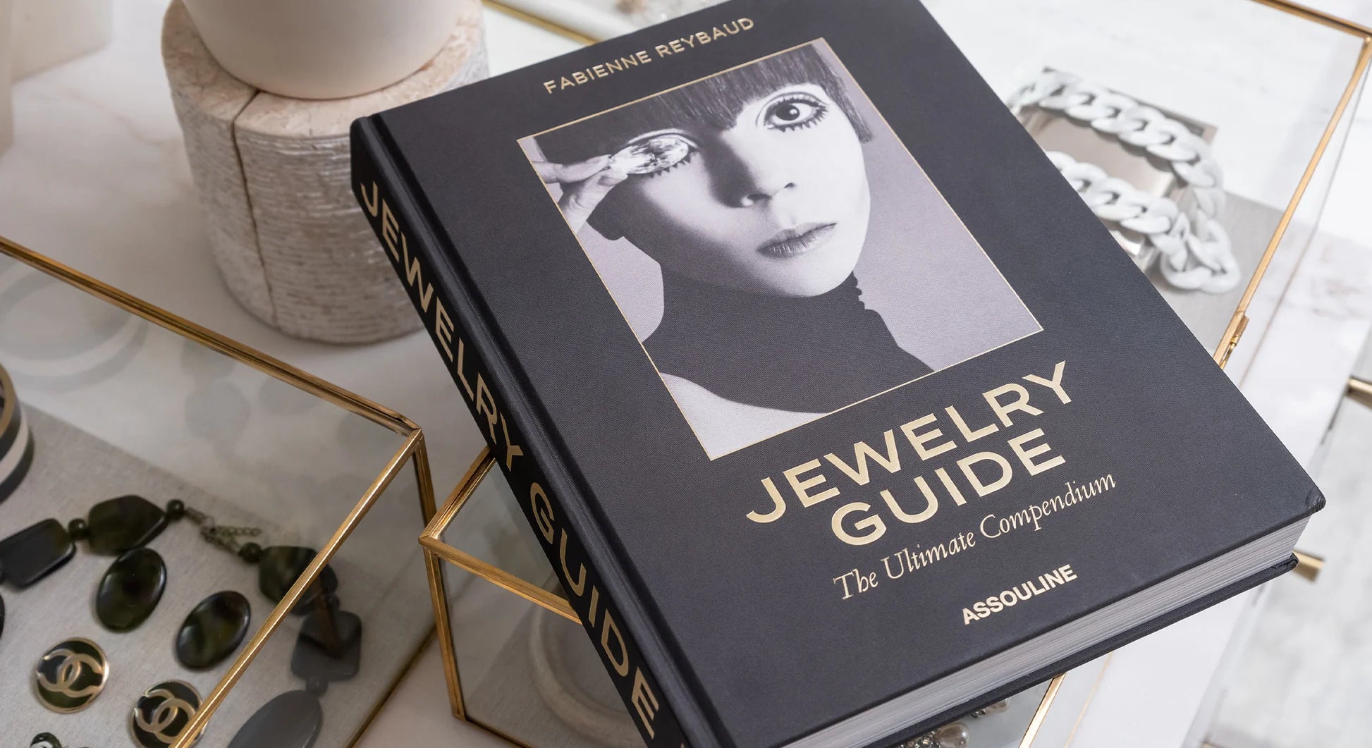 ASSOULINE Smykkeguide: The Ultimate Compendium