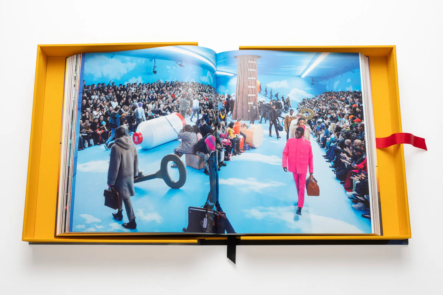 ASSOULINE Louis Vuitton: Virgil Abloh (Ultimate Edition)