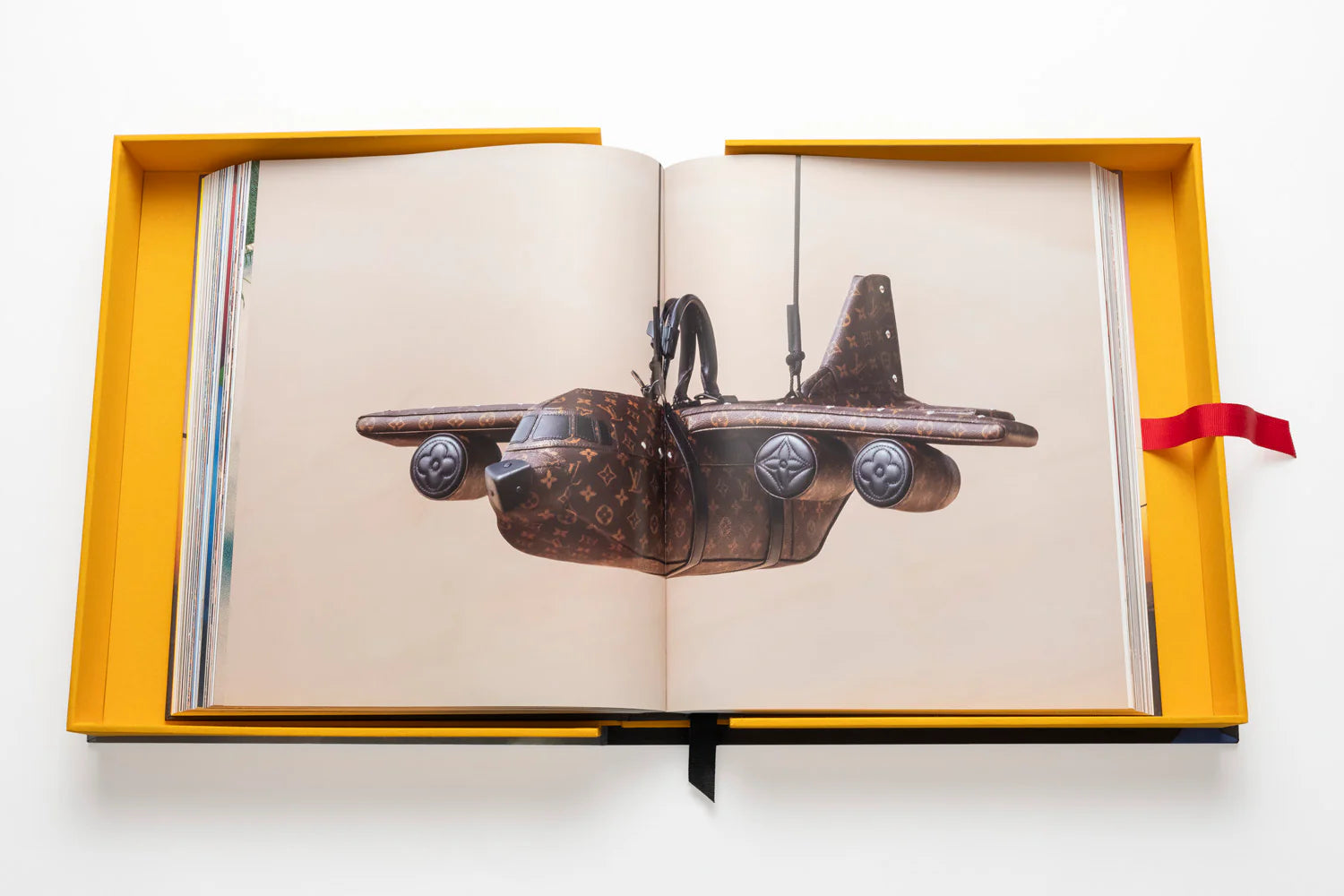 ASSOULINE Louis Vuitton: Virgil Abloh (Ultimate Edition)