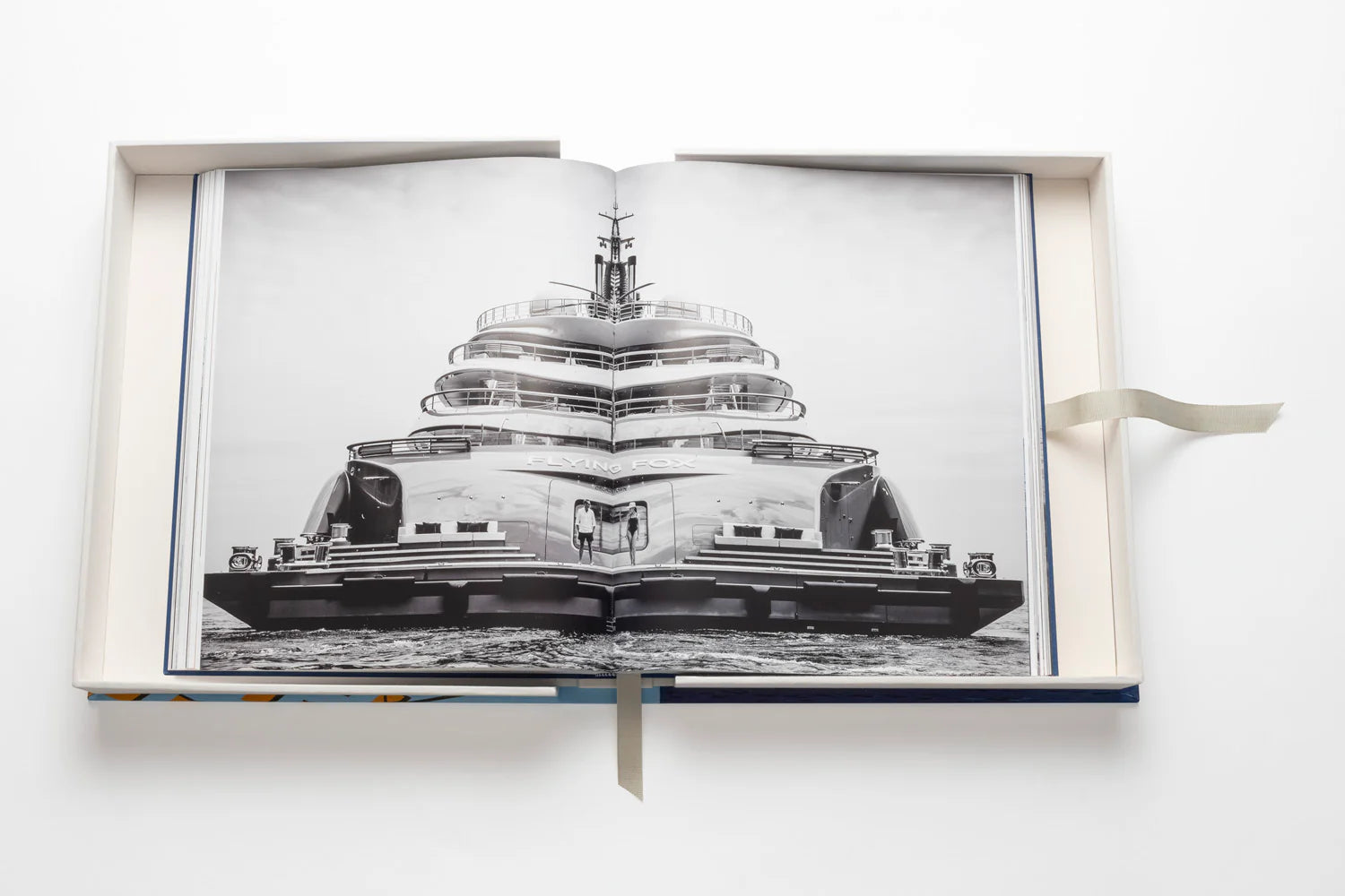 ASSOULINE Yachts: The Impossible Collection