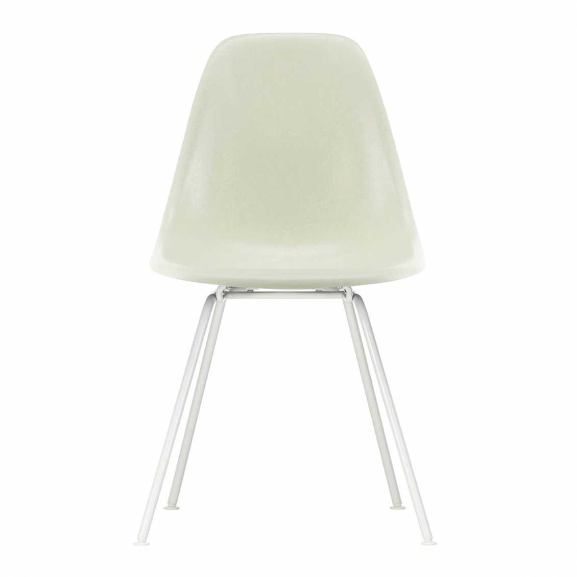 VITRA Eames Glasfiberstol DSX Hvid