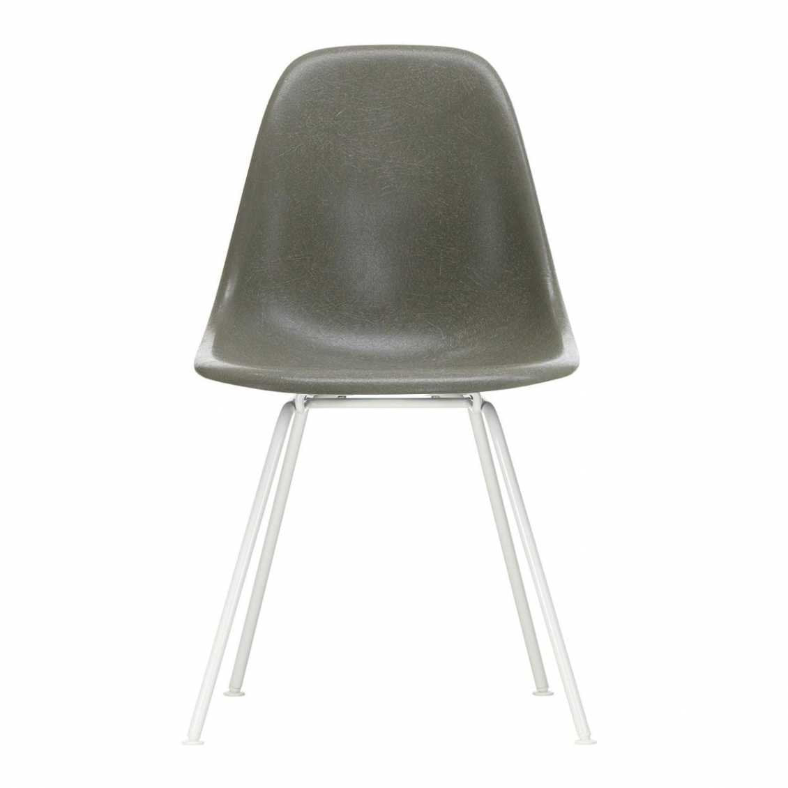 VITRA Eames Glasfiberstol DSX Hvid