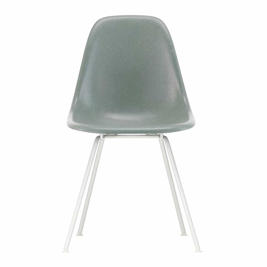 VITRA Eames Glasfiberstol DSX Hvid