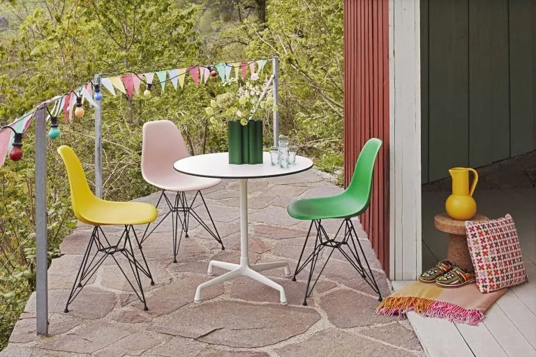 Vitra Eames DSR stol sort pulverlakeret base