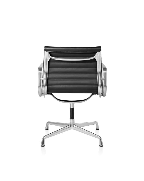 Vitra EA 107 stol Hopsak Nero, forkromet stel