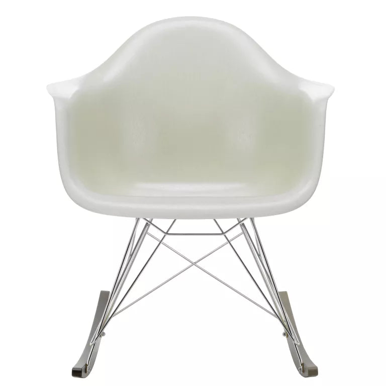 Vitra Eames RAR Glasfiber gyngestol ahorn mørk