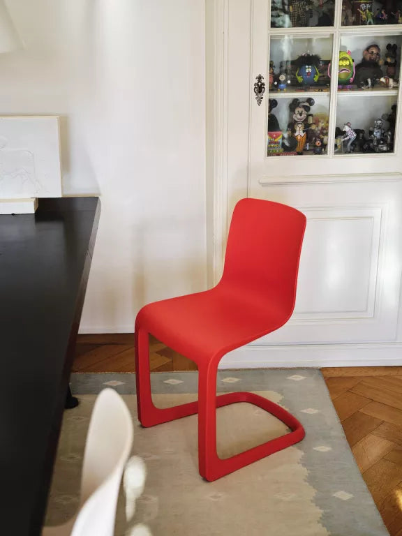 Vitra Evo-C spisestuestol