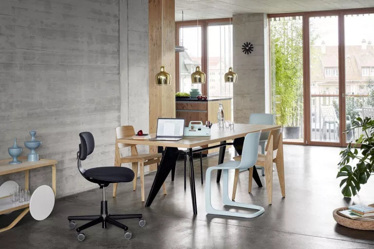 Vitra Evo-C spisestuestol