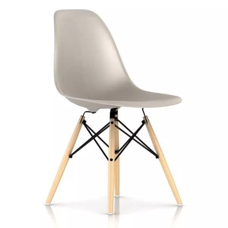 Vitra Eames DSW stol med ask i ask