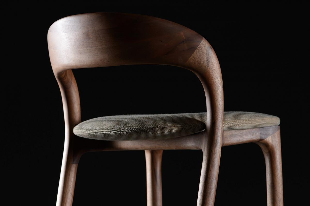 Artisan Neva Bar Chair